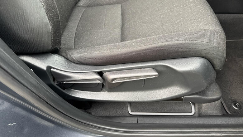 Honda HR-V 1.5 eHEV Elegance 5dr CVT Hybrid Hatchback